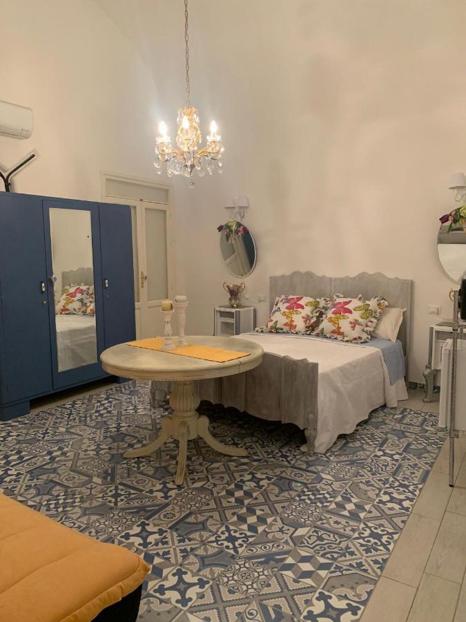 Le Lanterne Di Terrasini Hotel Exterior photo